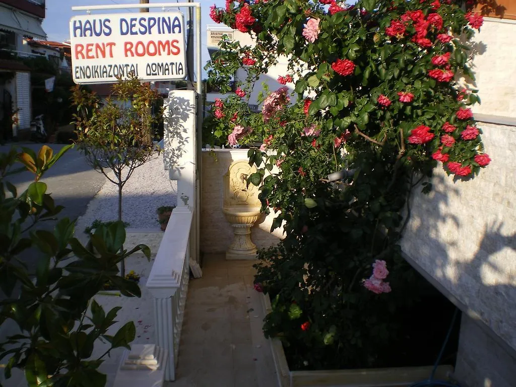 サルティHaus Despinaアパートメント アパート サルティ